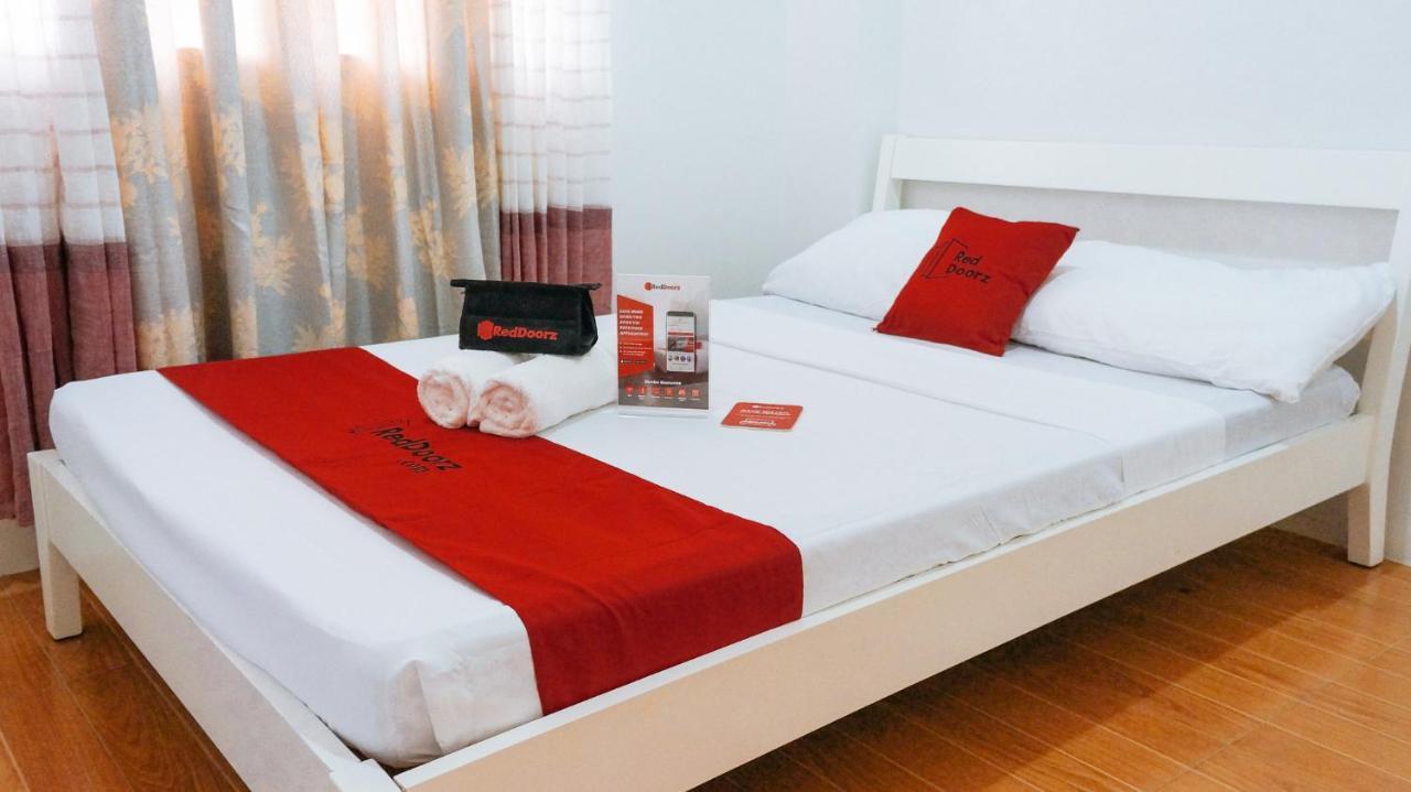 Reddoorz Plus Near Talisay Town Center Kültér fotó
